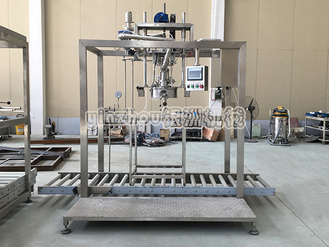 草莓视频黄片版大袋灌装机.jpg 草莓视频黄片版大袋灌装机.jpg